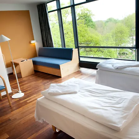 מלון Vingsted & Konferencecenter 3*